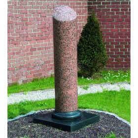 Stèle en granit - Modèle Rupture - Sansone Collectivités