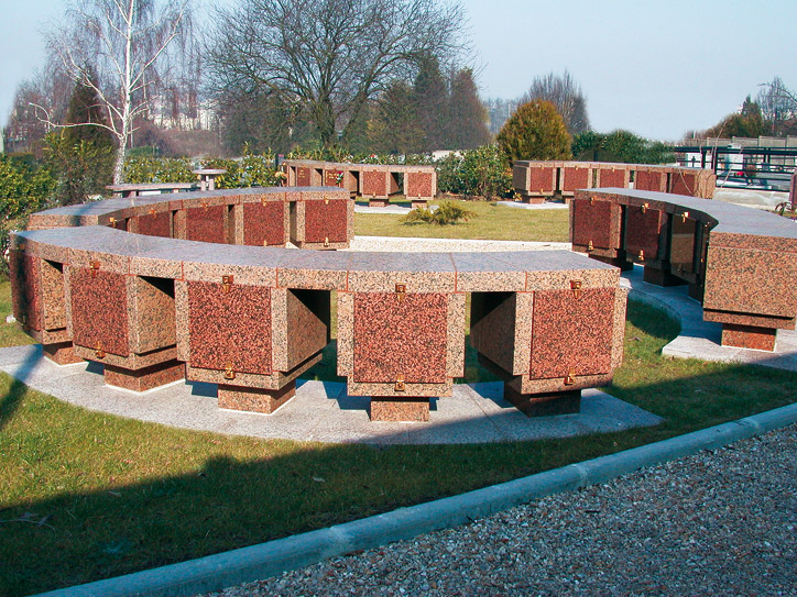 Columbarium - Modéle ARENA DEMI-CERCLE - Réalisations SANSONE MUNICIPALITES